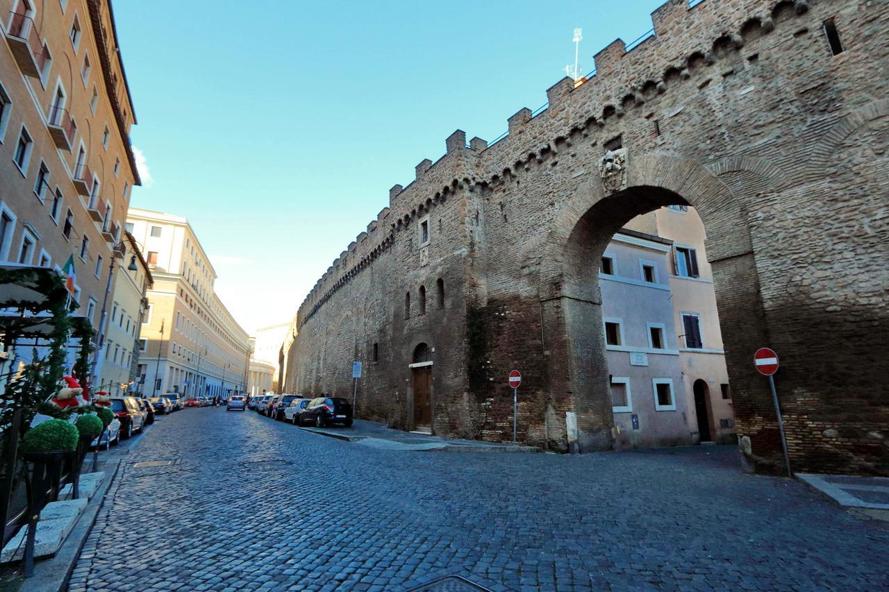 Characteristic Apartment Just Beside The Vatican Roma Ngoại thất bức ảnh